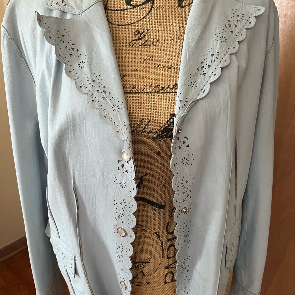 VINTAGE Gallery Light Blue Scalloped Leather Jacket